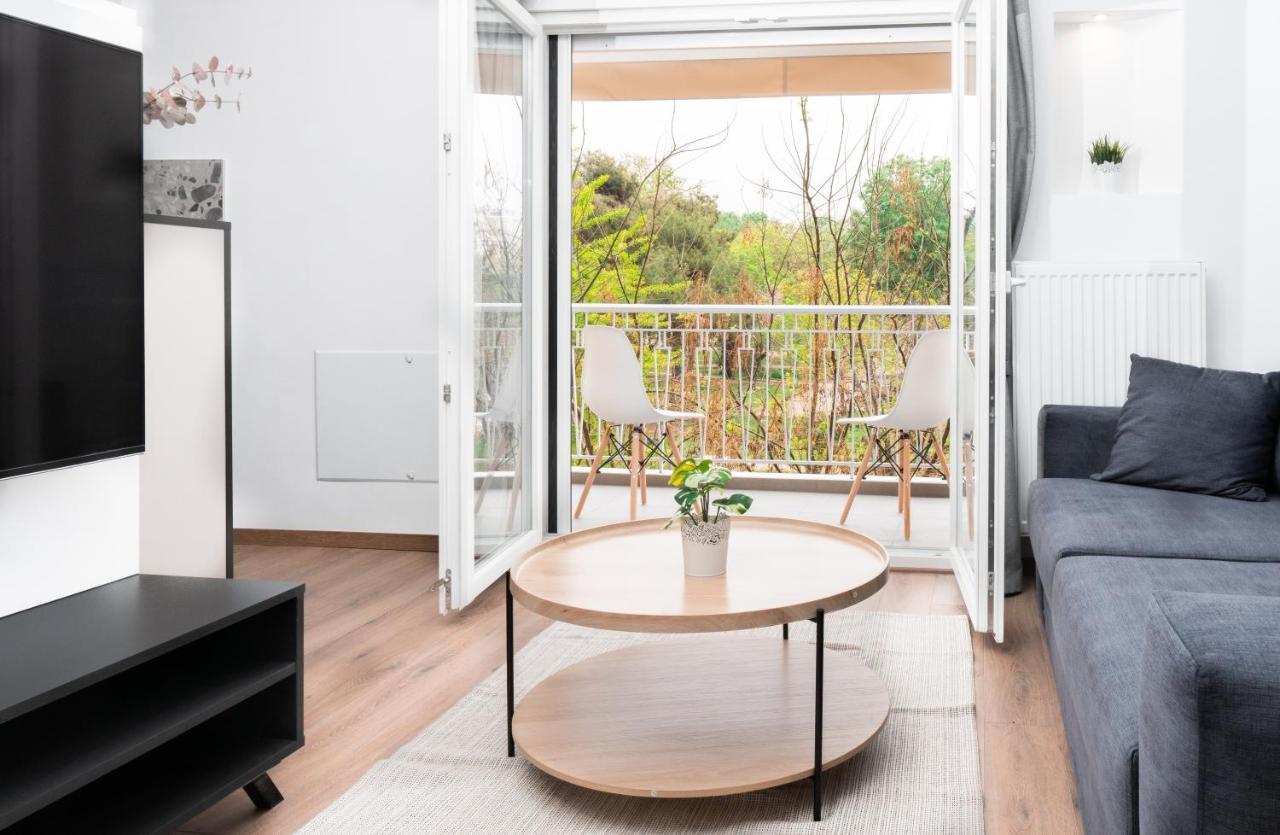 Renovated Beautiful Apartment Near Aristotelous A เทสซาโลนิกิ ภายนอก รูปภาพ